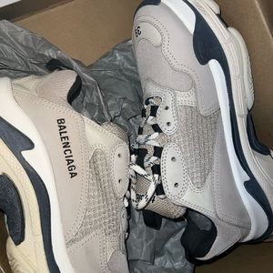 Balenciaga Triple S Sneaker